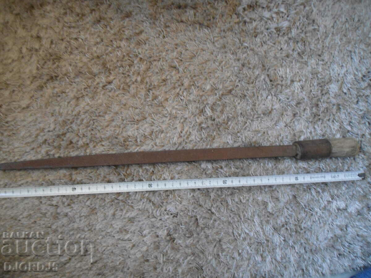 Old file, square - 6 Old file, square - 6