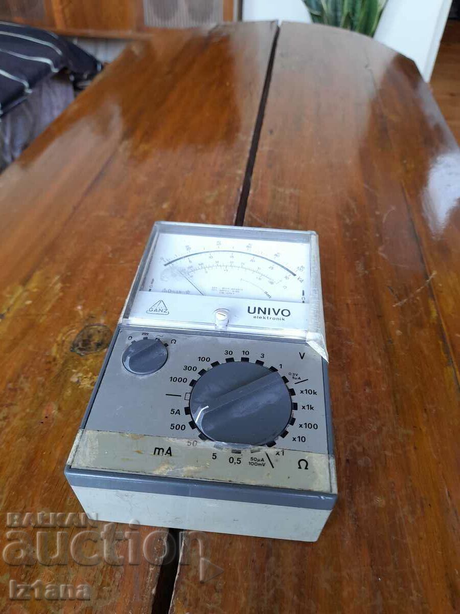 An old Univo multimeter