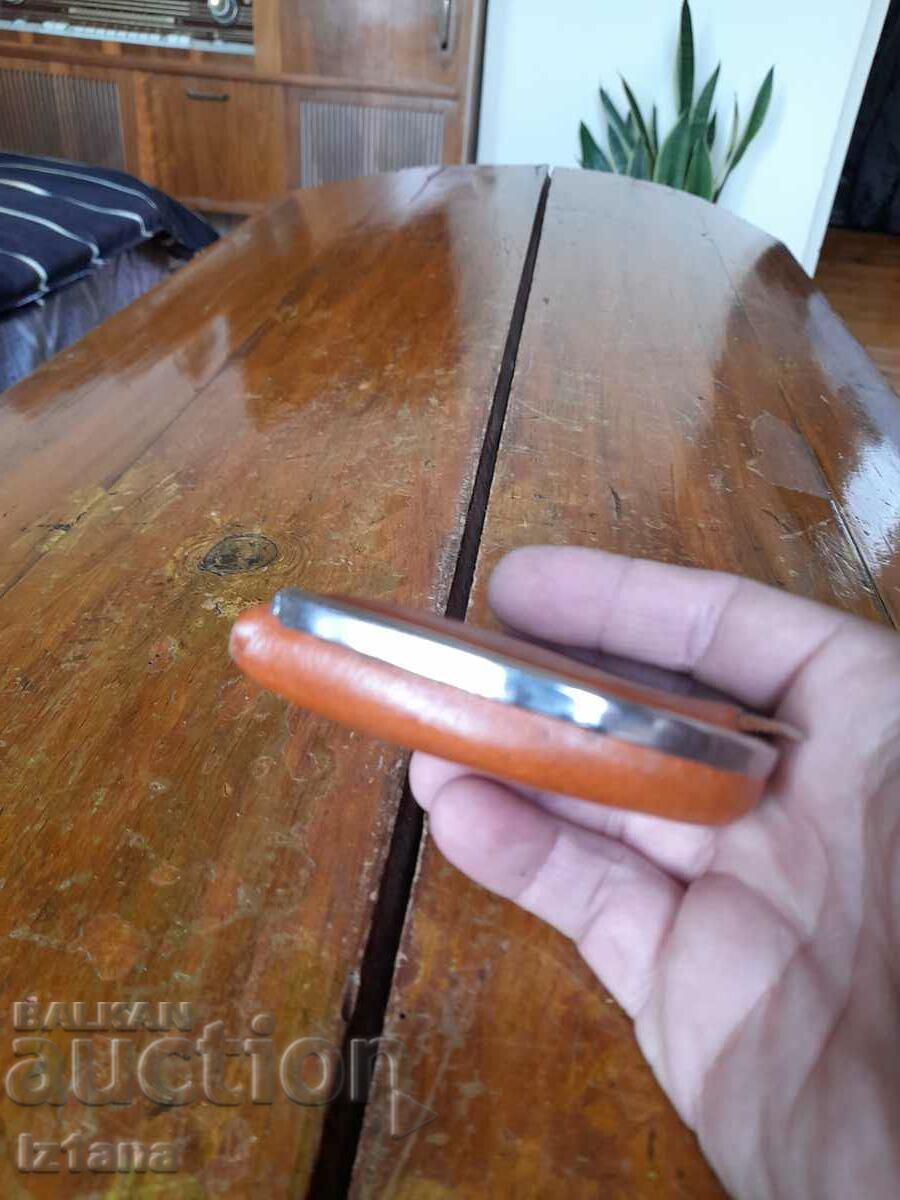 Δημοπρασία Παλιά δερμάτινο πορτοφόλι Δημοπρασία Παλιά δερμάτινο πορτοφόλι