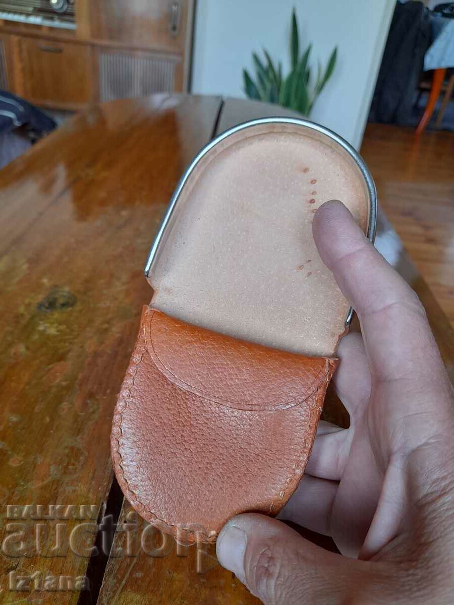 Παλιά δερμάτινο πορτοφόλι - 6 Παλιά δερμάτινο πορτοφόλι - 6