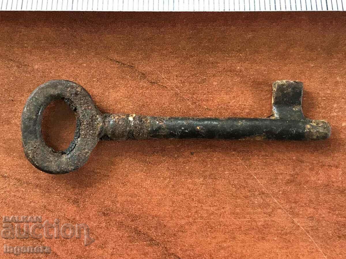 ANTIQUE KEY FROM GRANDMOTHER AND GRANDFATHER'S CHESTS CUT PADLOCK with price 8.00 BGN | € 4.09 ANTIQUE KEY FROM GRANDMOTHER AND GRANDFATHER'S CHESTS CUT PADLOCK with price 8.00 BGN | € 4.09