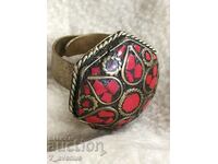 RING spectacular with natural stone maybe Coral