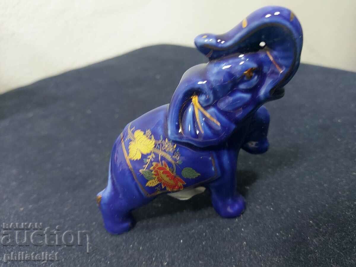 figurina #5 cu preț 3.00 BGN | € 1.53