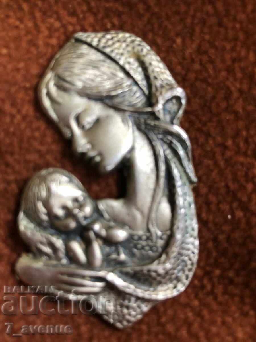 PLAQUE - mother with child