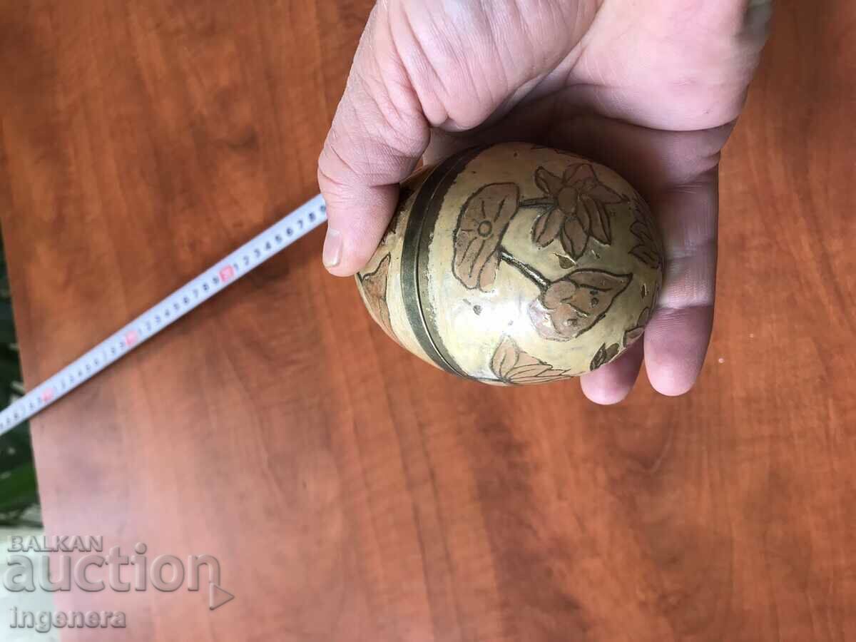 EGG BOX METAL BRONZE - 5 EGG BOX METAL BRONZE - 5