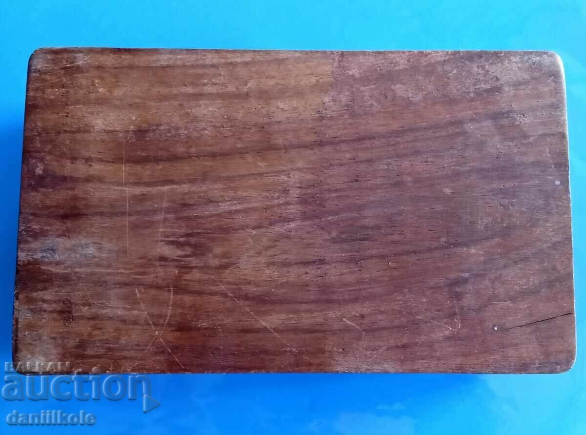 *$*Y*$* CUTIE VECHE DIN LEMN STEJAR 100 G *$*Y*$* - 6