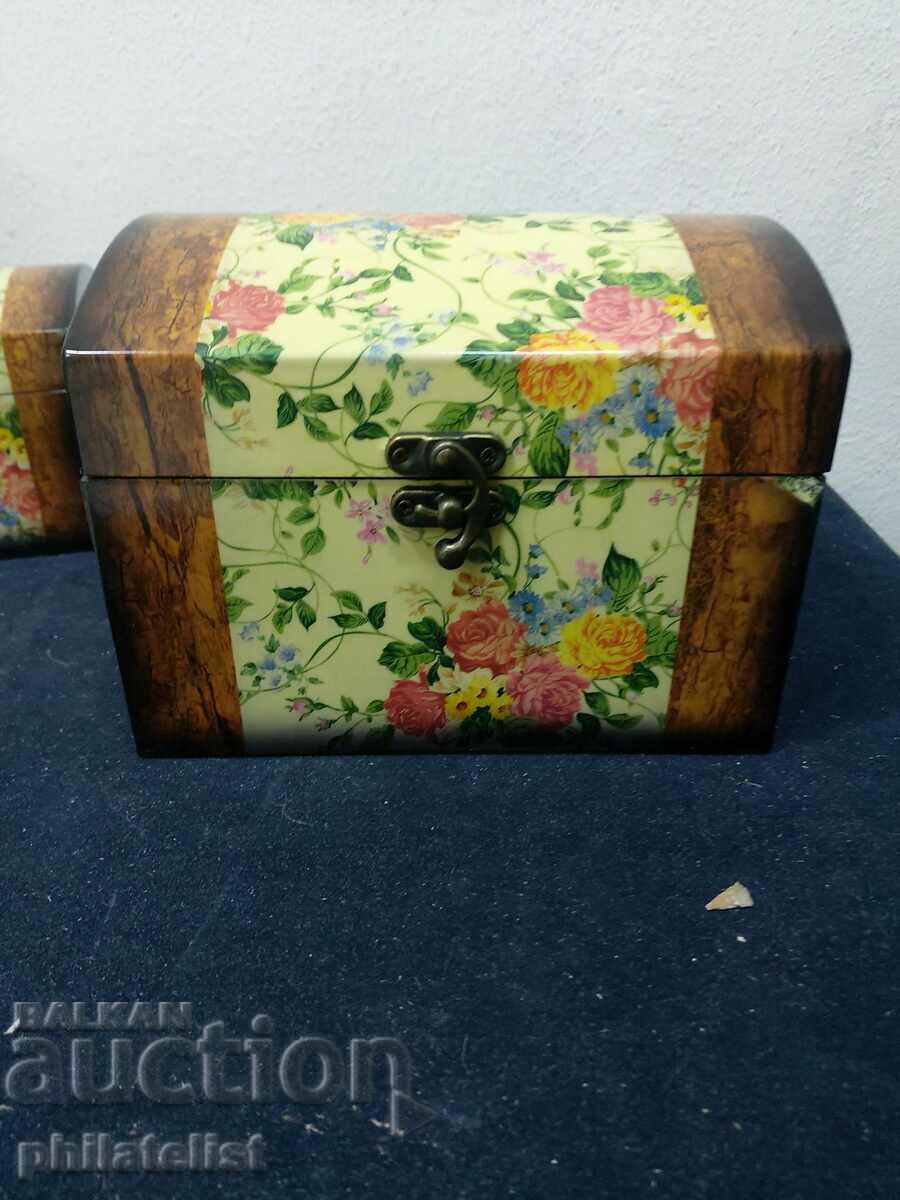 wooden chest with decorations - large