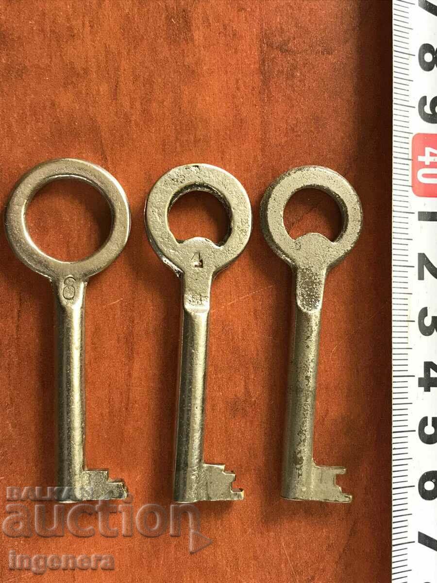 ANTIQUE KEY FROM GRANDMOTHER AND GRANDFATHER'S BOXES PADLOCK CATCH-3 NOS. with price 11.00 BGN | € 5.62 ANTIQUE KEY FROM GRANDMOTHER AND GRANDFATHER'S BOXES PADLOCK CATCH-3 NOS. with price 11.00 BGN | € 5.62