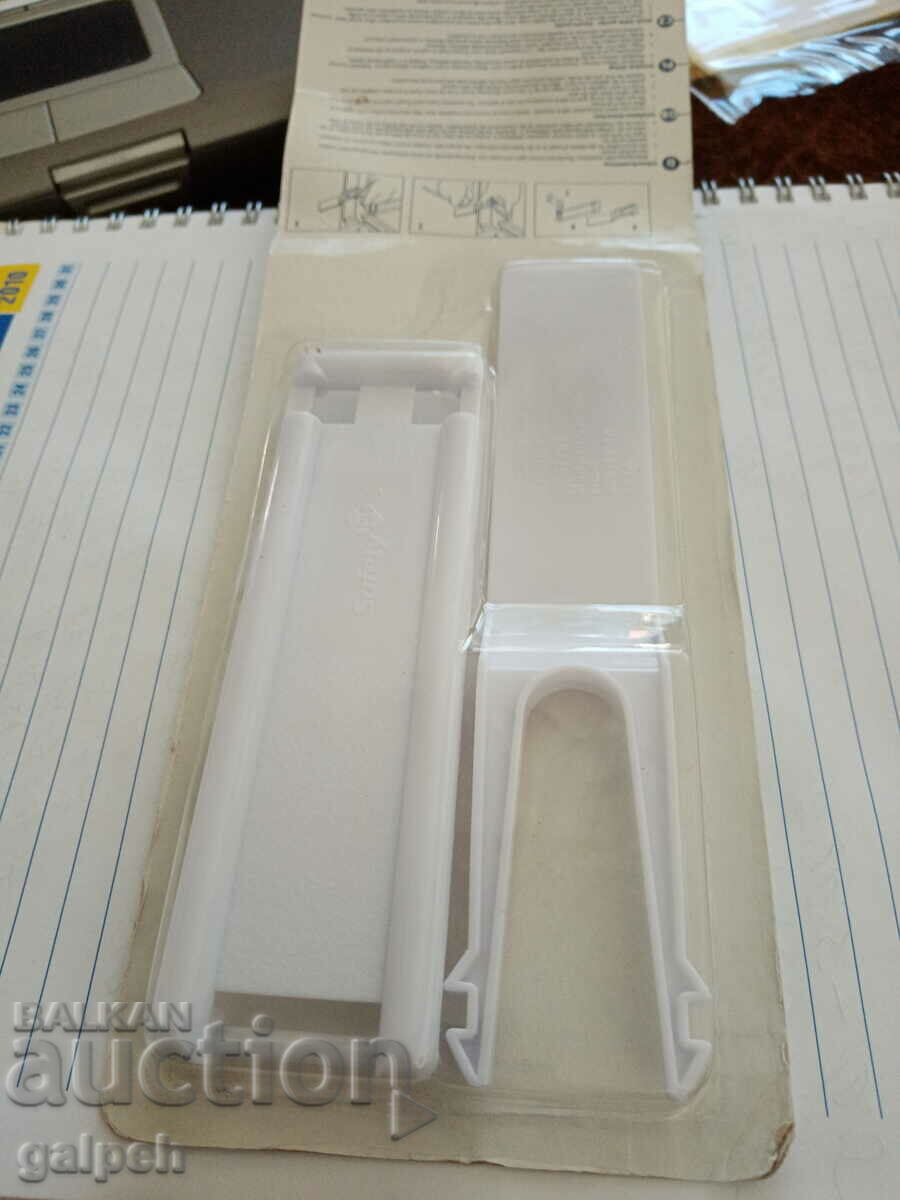 BLOCARE CUPTOR cu preț 1.50 BGN | € 0.77