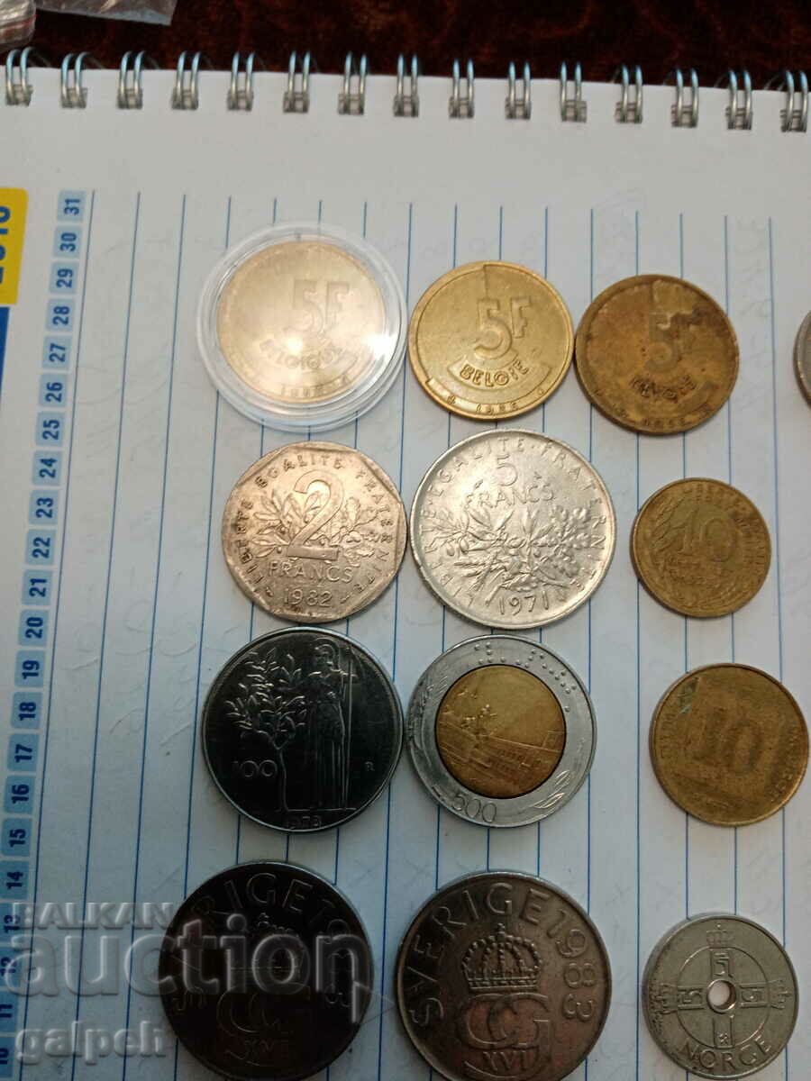 COINS - MIXED LOT - 38 pcs. with price 12.00 BGN | € 6.14 COINS - MIXED LOT - 38 pcs. with price 12.00 BGN | € 6.14