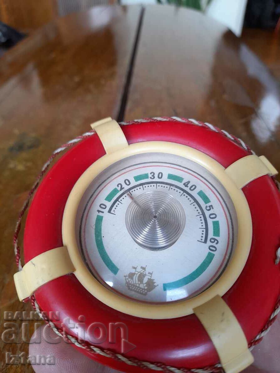 Auction  Old mechanical thermometer