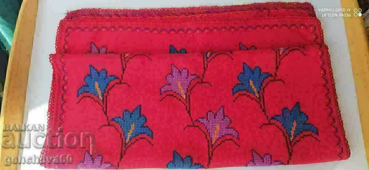 Licitație Cec frumos, broderie manuală Tishleifer Licitație Cec frumos, broderie manuală Tishleifer