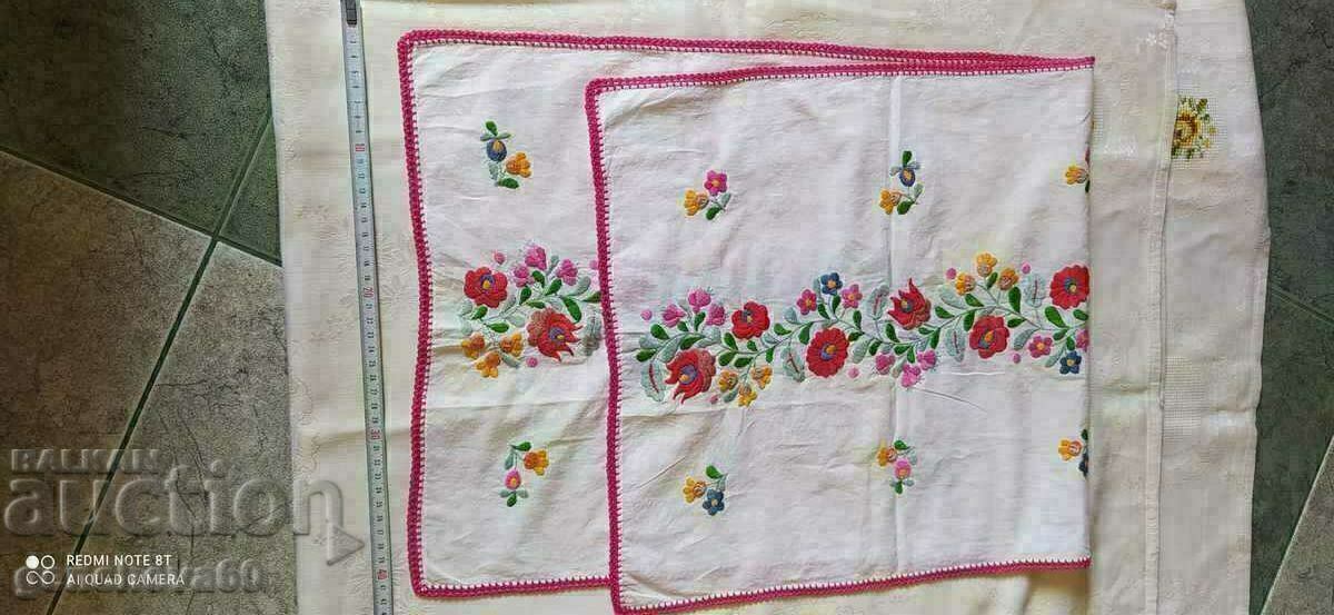 Cămașă în carouri cu broderie manuală colorată - 5 Cămașă în carouri cu broderie manuală colorată - 5