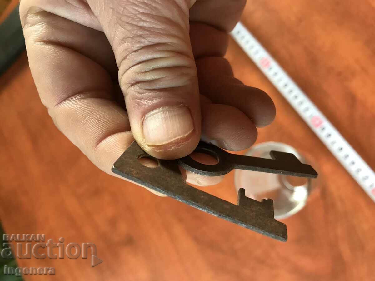 ANTIQUE KEY FROM GRANDMOTHER AND GRANDFATHER'S CHESTS LATCH PADLOCK-2 PCS - 5