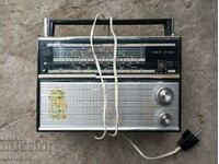 Ένα παλιό ραδιόφωνο
