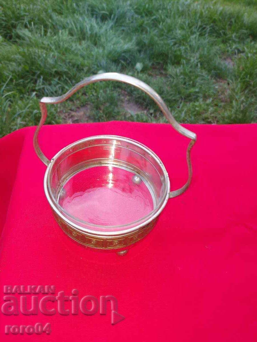 Auction  FRUCTIERA - BONBONIERA