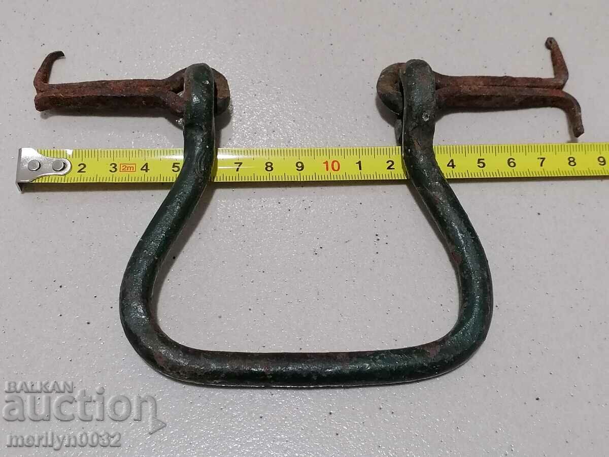 Auction  Wrought iron wicker handle
