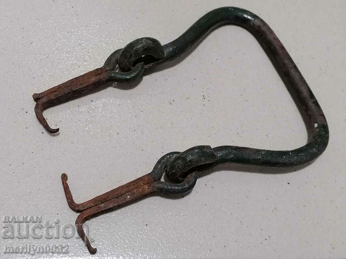 Delivery of Wrought iron wicker handle