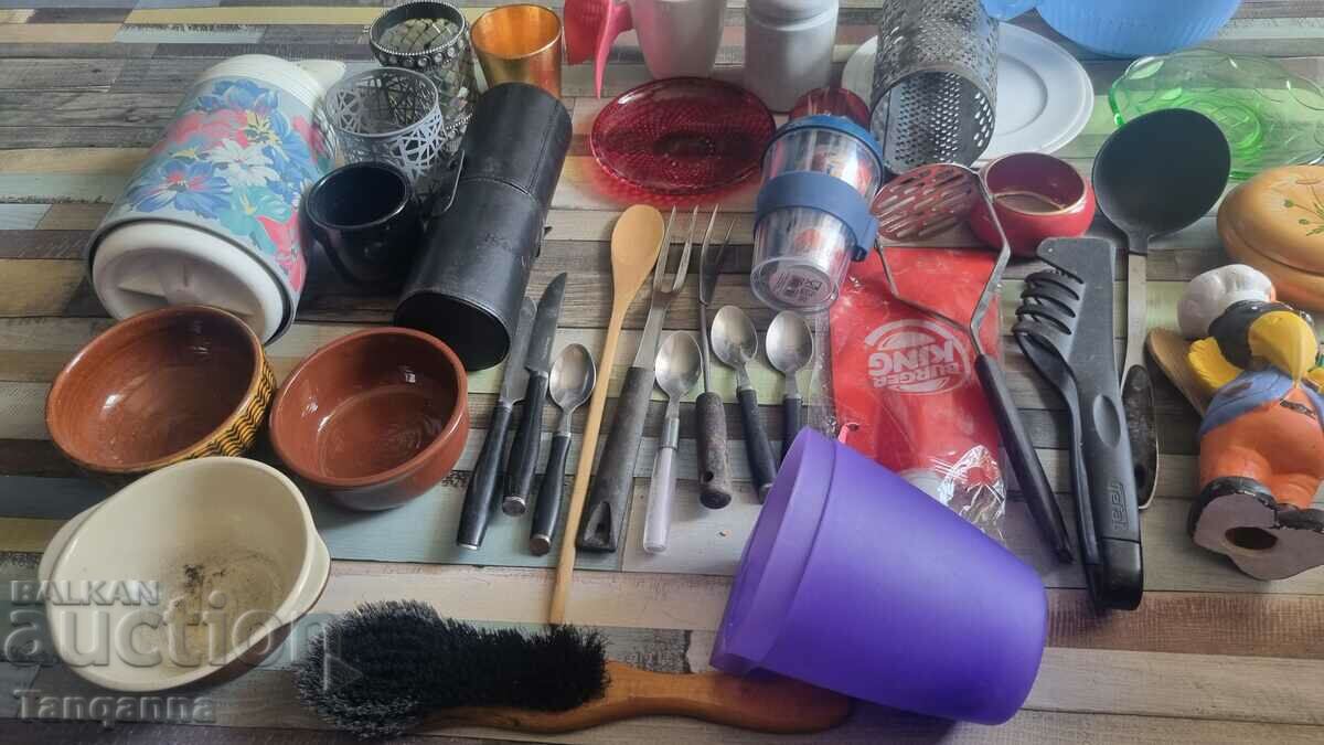 Kitchen accessories with price 15.00 BGN | € 7.67 Kitchen accessories with price 15.00 BGN | € 7.67