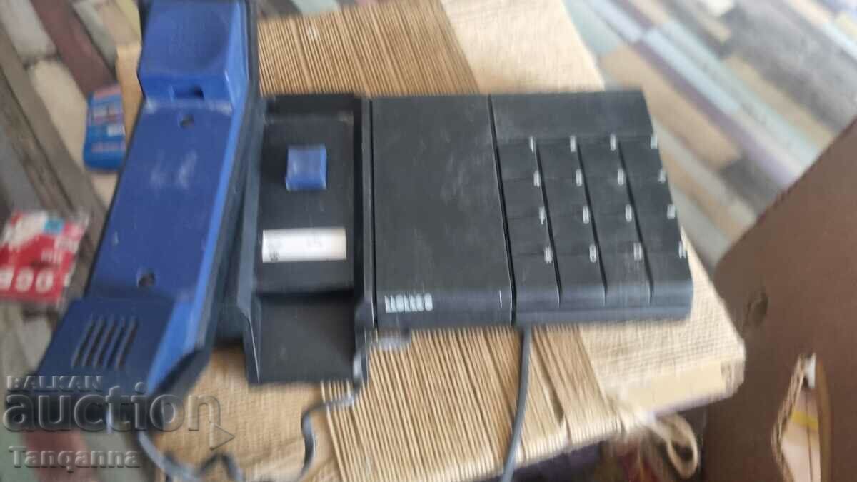 παλιό τηλέφωνο με τιμή 20.00 BGN | € 10.23 παλιό τηλέφωνο με τιμή 20.00 BGN | € 10.23