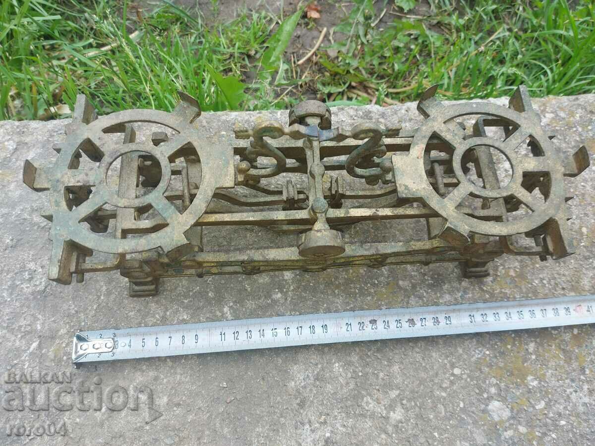 Auction SCALE - SCALE - PALANCE - WEIGHT Auction SCALE - SCALE - PALANCE - WEIGHT