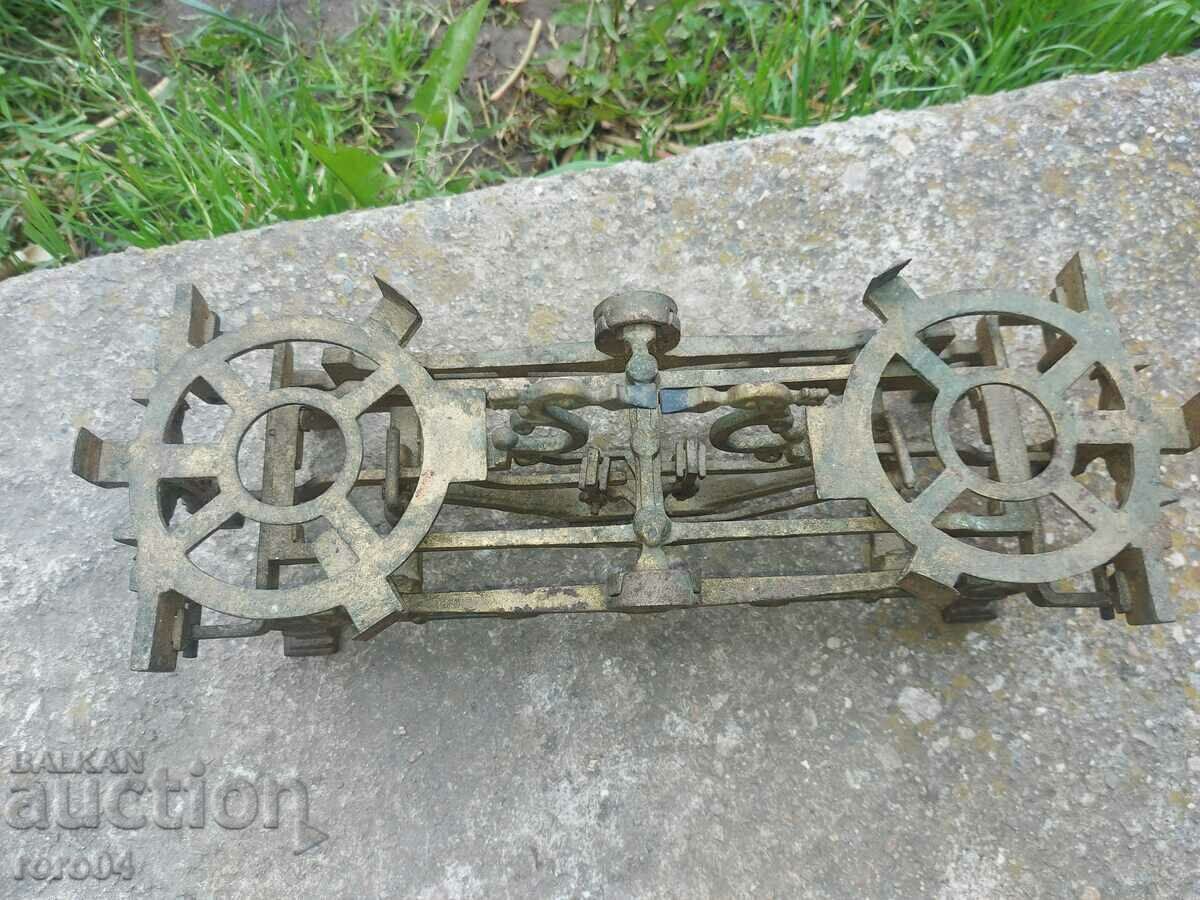 SCALE - SCALE - PALANCE - WEIGHT - 6 SCALE - SCALE - PALANCE - WEIGHT - 6