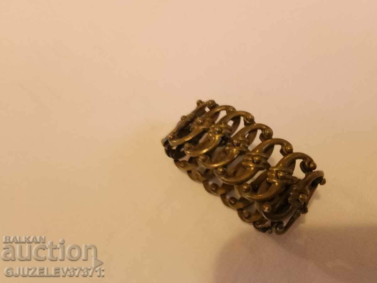 Delivery of Old napkin holder art deco style Delivery of Old napkin holder art deco style