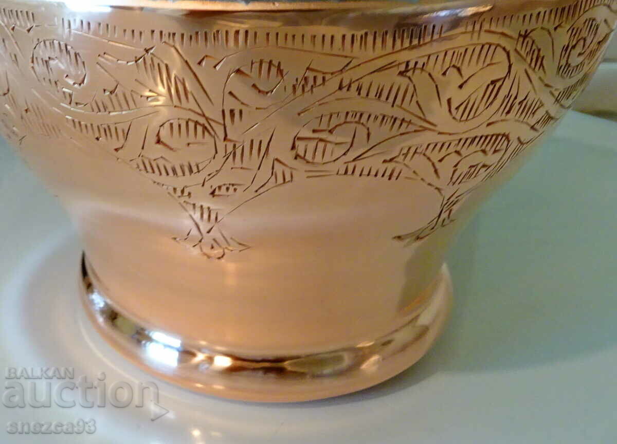 Copper vase, jug 1.2 kg. with price 499.00 BGN | € 255.13
