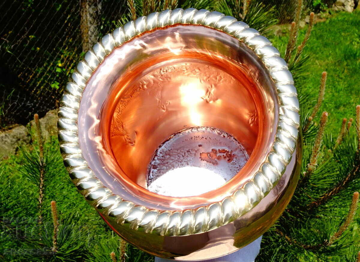 Delivery of Copper vase, jug 1.2 kg.