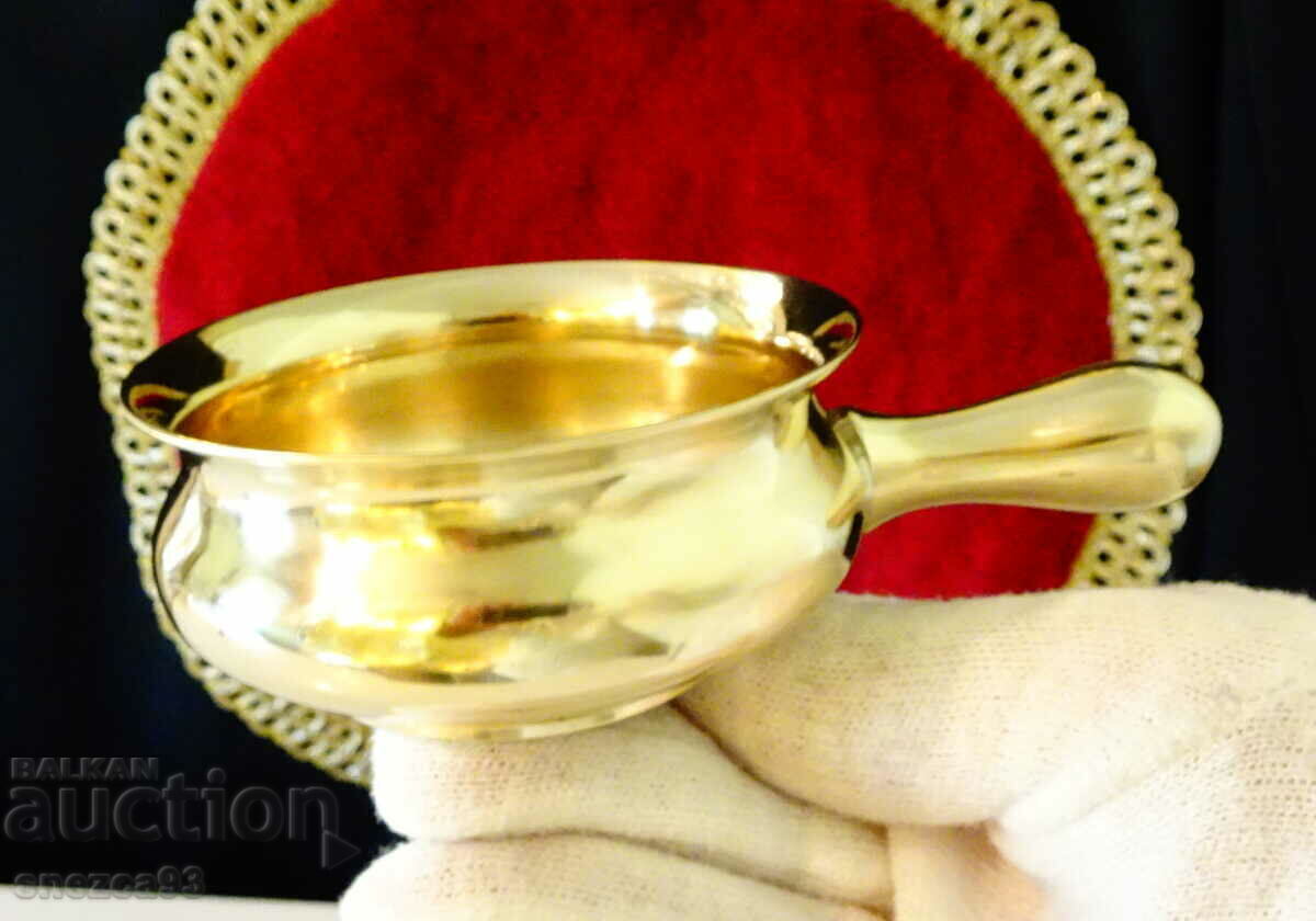 Bronze jug, sauce boat, bowl, frying pan with price 18.00 BGN | € 9.20 Bronze jug, sauce boat, bowl, frying pan with price 18.00 BGN | € 9.20