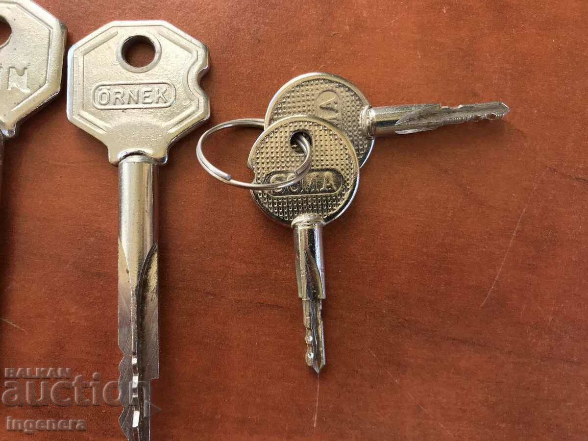 KEY COLLECTION KEYS - 5 KEY COLLECTION KEYS - 5