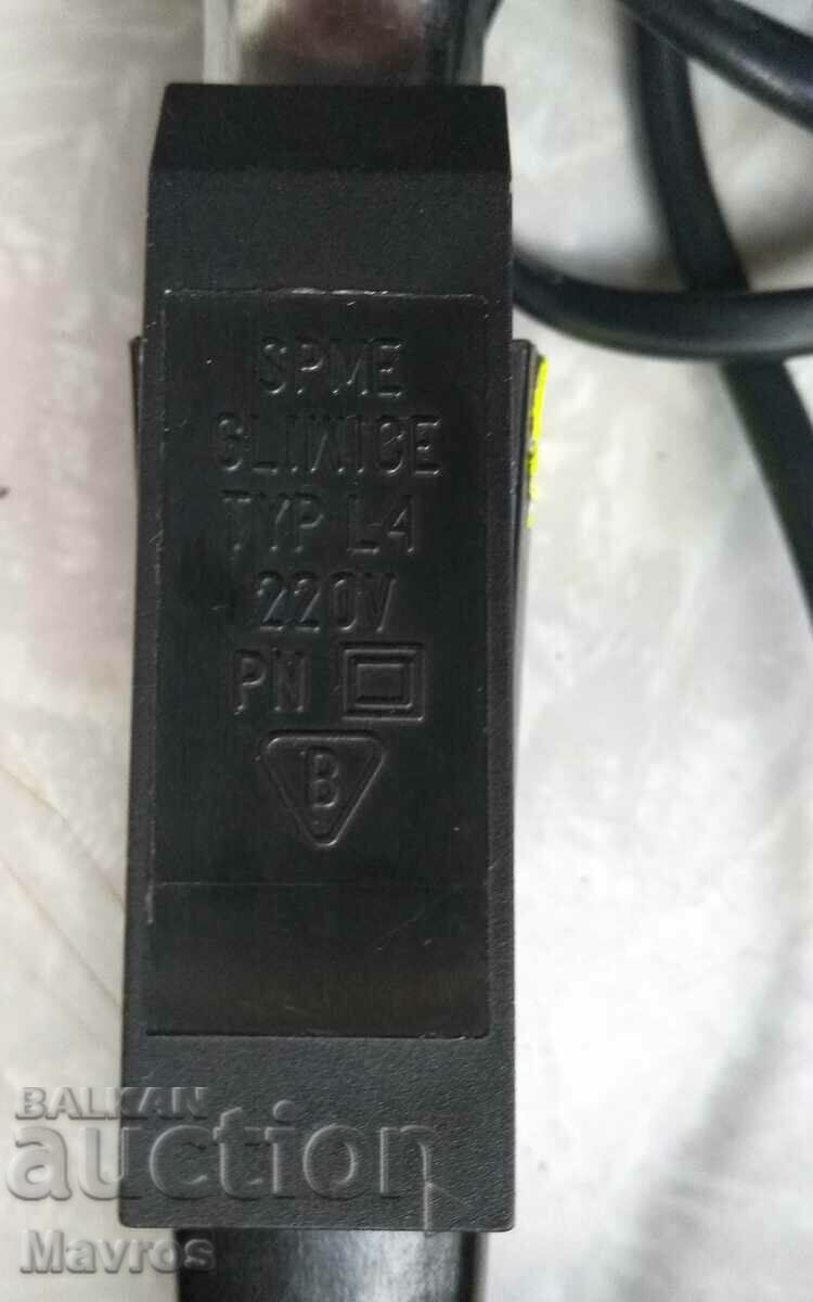 Auction  Electric hair curler