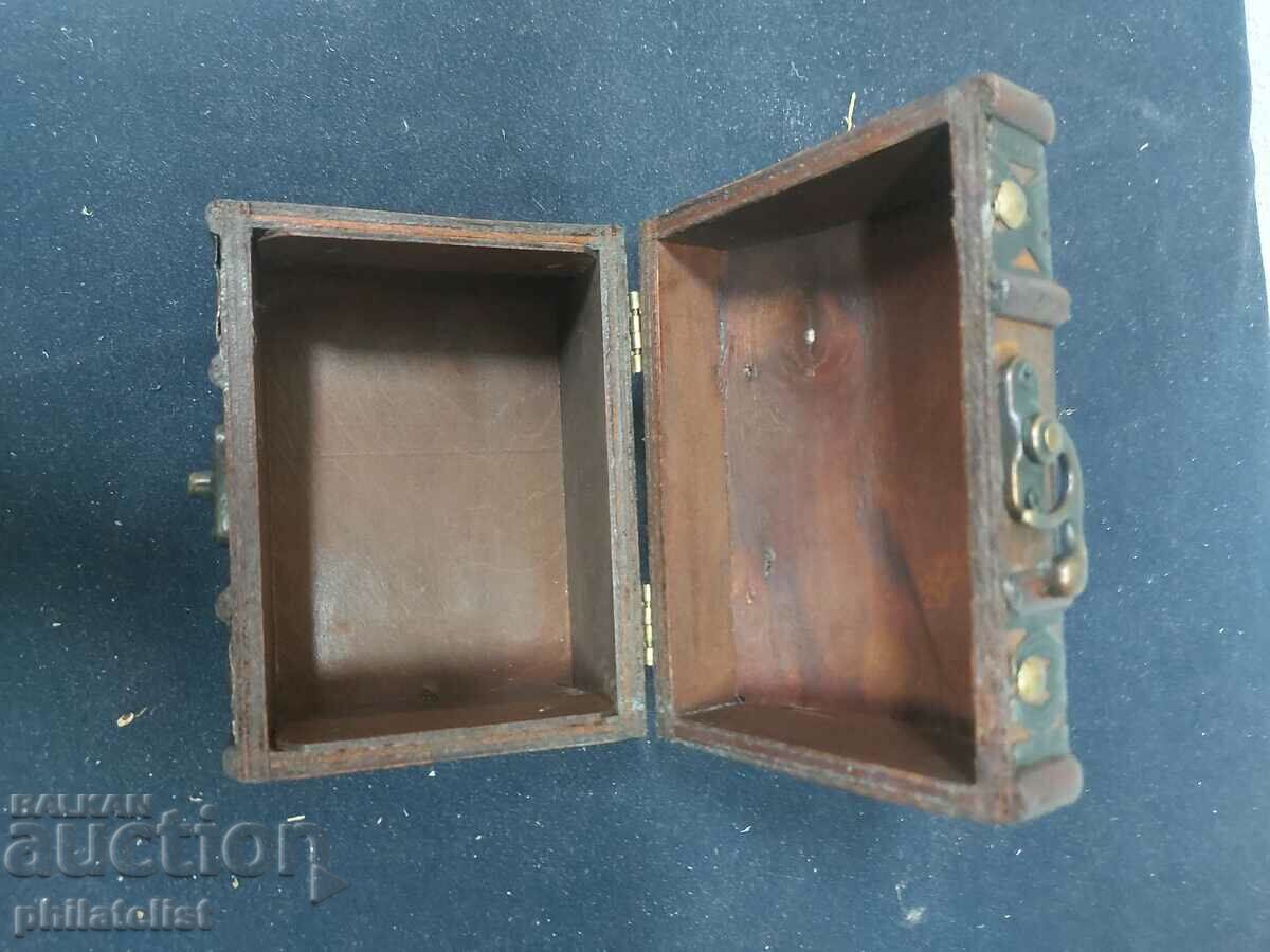 jewelry box #3 with price 9.00 BGN | € 4.60 jewelry box #3 with price 9.00 BGN | € 4.60