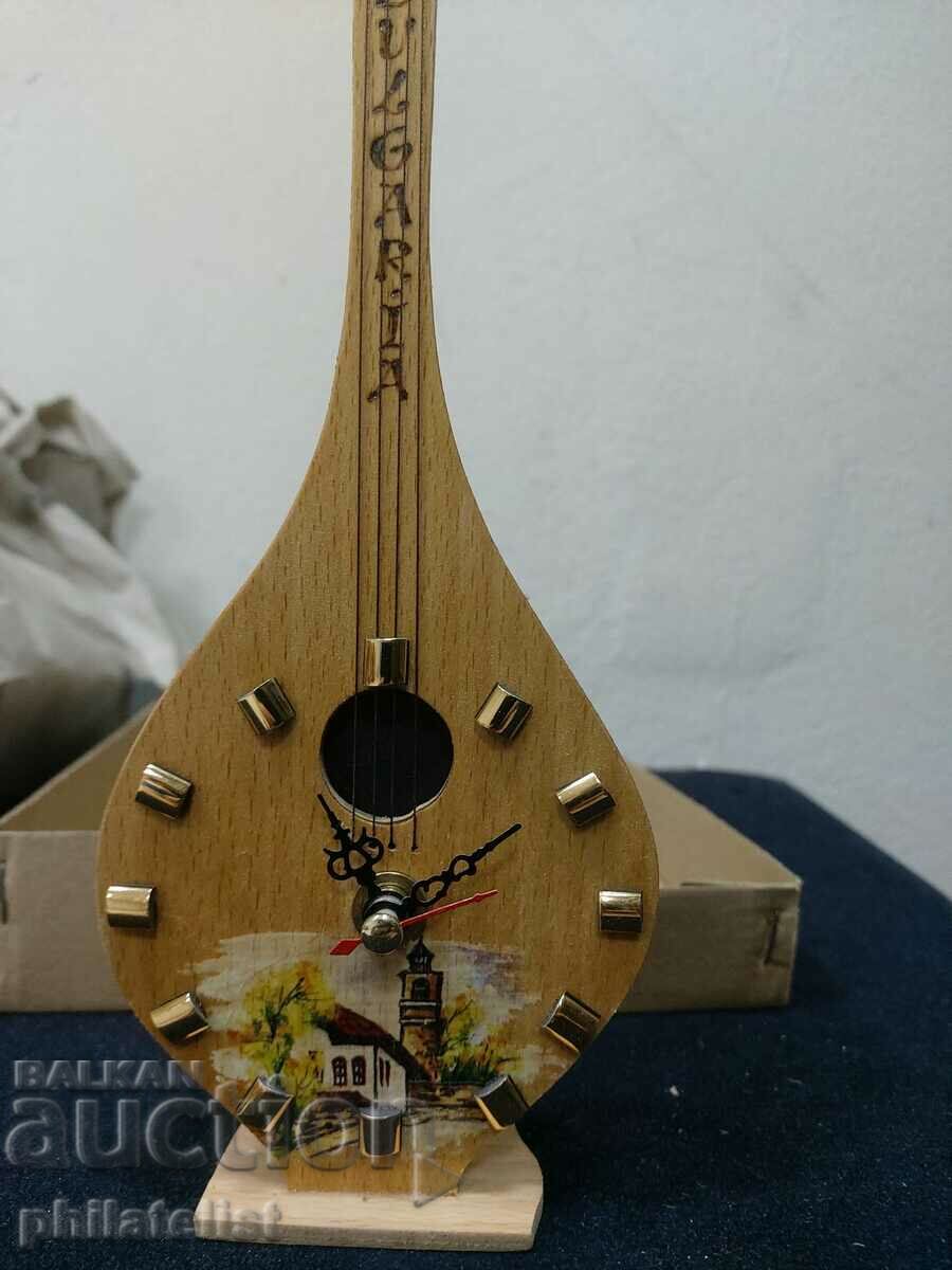 Αναμνηστικό ρολόι, Μουσικό όργανο με τιμή 17.00 BGN | € 8.69