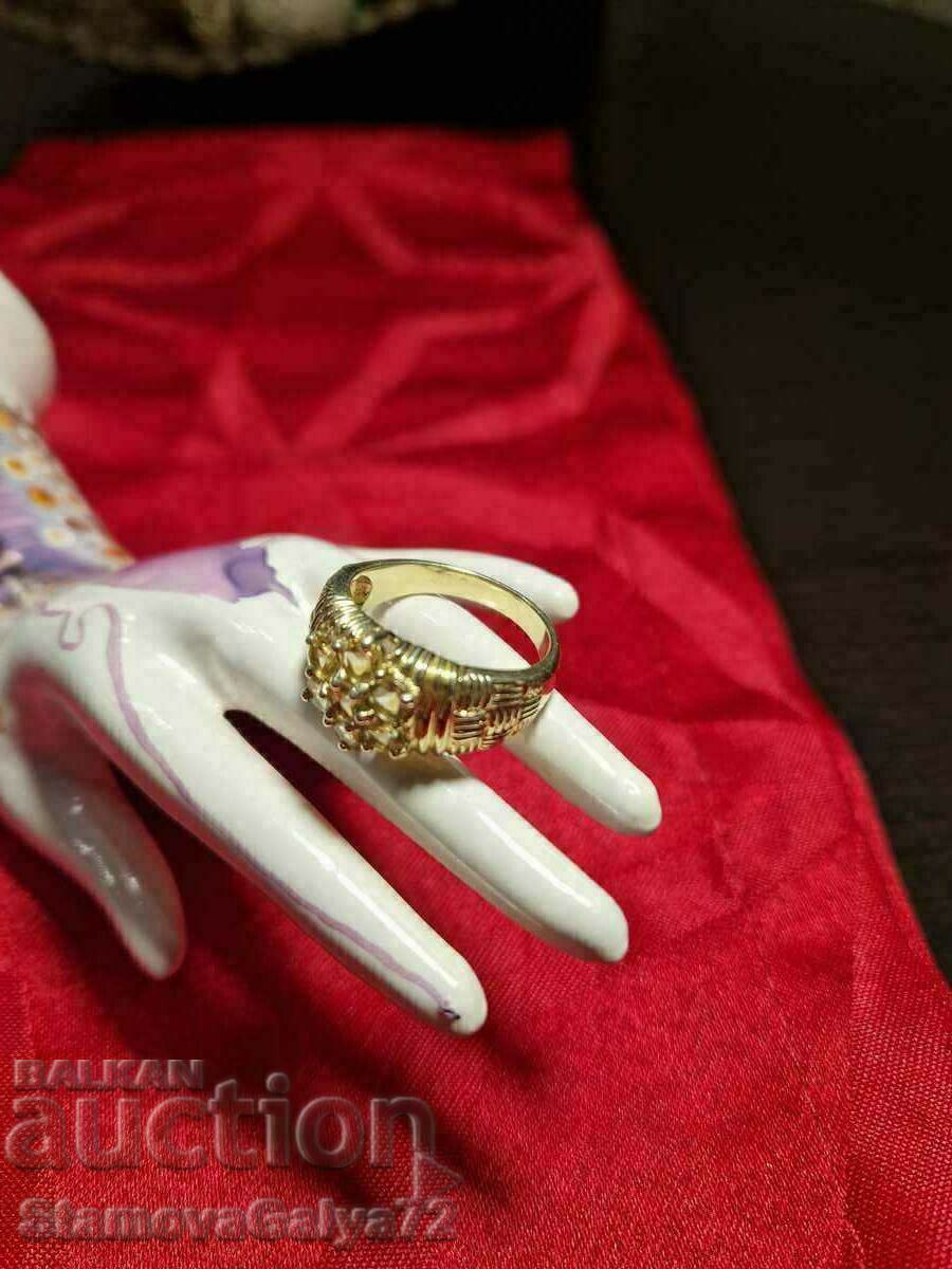 Auction A beautiful silver ring with gold plating and citrine Auction A beautiful silver ring with gold plating and citrine