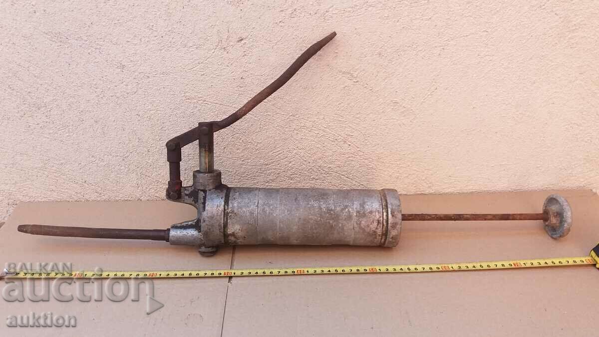 Доставка на ОТЛИЧНА МАСИВНА, ГОЛЯМА ГРЕСЬОРКА Доставка на ОТЛИЧНА МАСИВНА, ГОЛЯМА ГРЕСЬОРКА