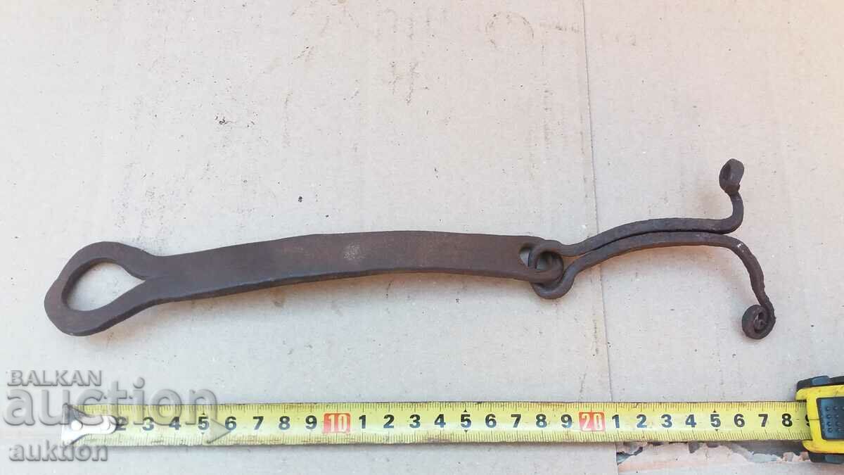 Auction FORGED GATE LOCK Auction FORGED GATE LOCK