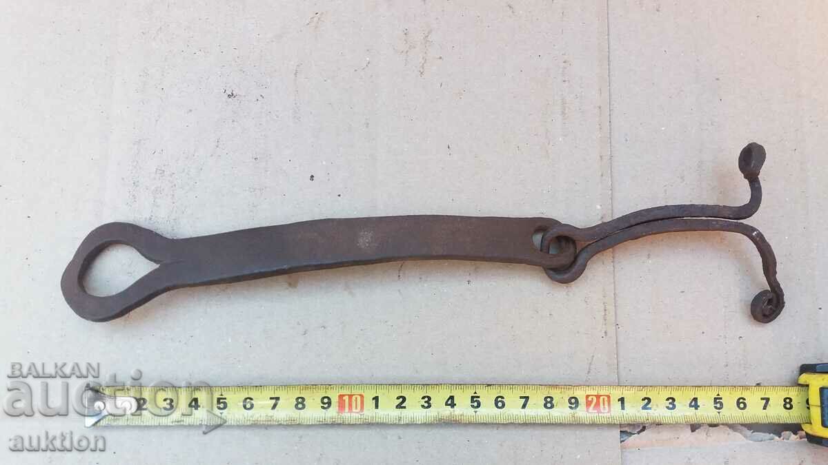 Delivery of FORGED GATE LOCK Delivery of FORGED GATE LOCK