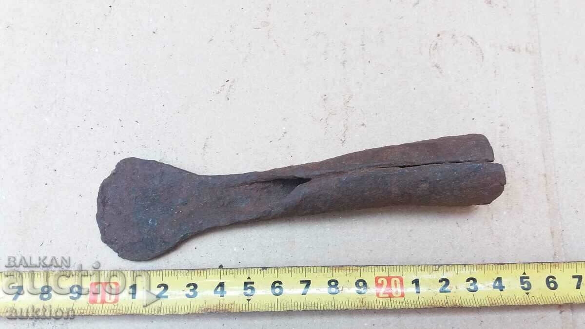 FORGED RENAISSANCE SCRATCH - 6