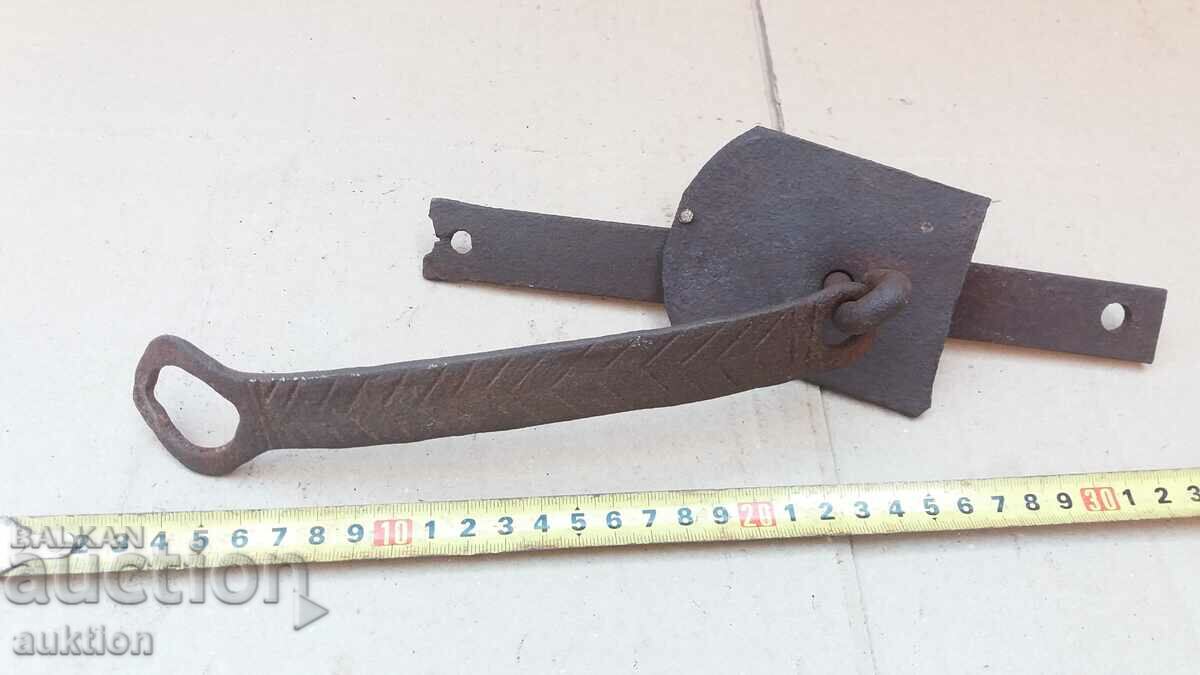 Аукцион СТАРА КОВАНА ЗАКЛЮЧАЛКА ЗА ПОРТА Аукцион СТАРА КОВАНА ЗАКЛЮЧАЛКА ЗА ПОРТА