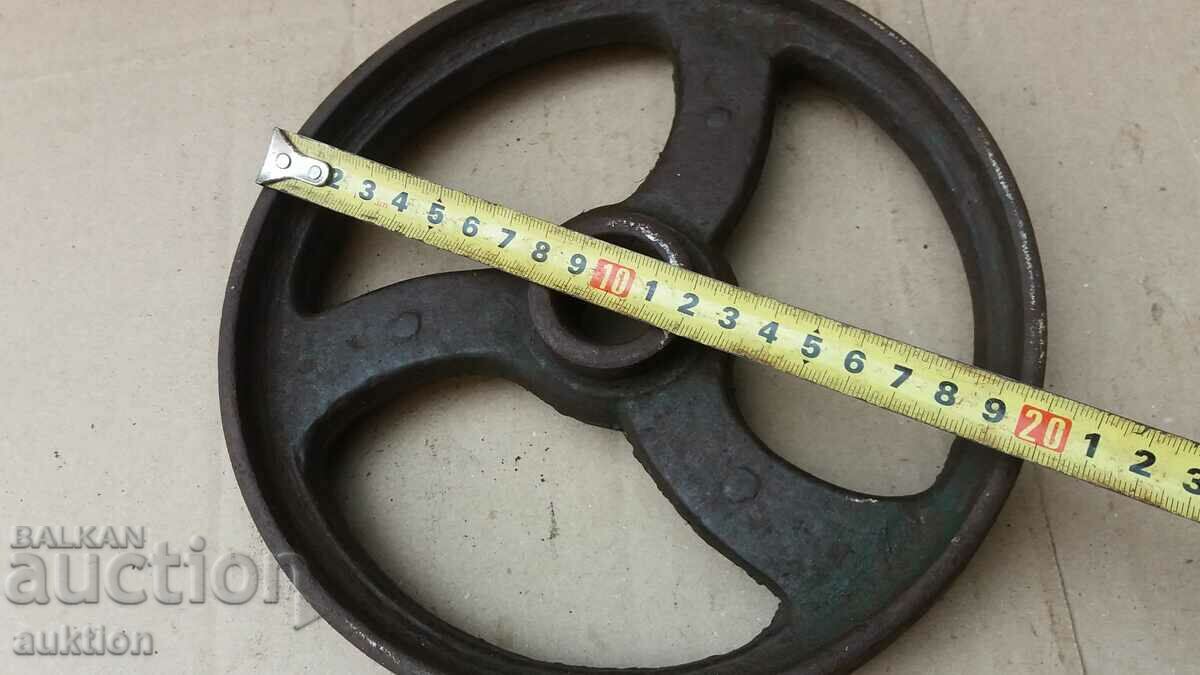 EXCELLENT SOLID RAIL WHEEL FROM A RENAISSANCE MACHINE - 5 EXCELLENT SOLID RAIL WHEEL FROM A RENAISSANCE MACHINE - 5