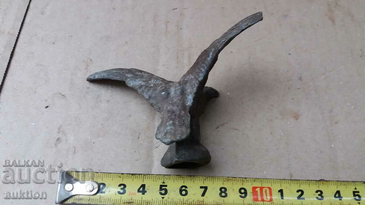 Figure eagle, plastic, staple for ink, night lamp - 7 Figure eagle, plastic, staple for ink, night lamp - 7