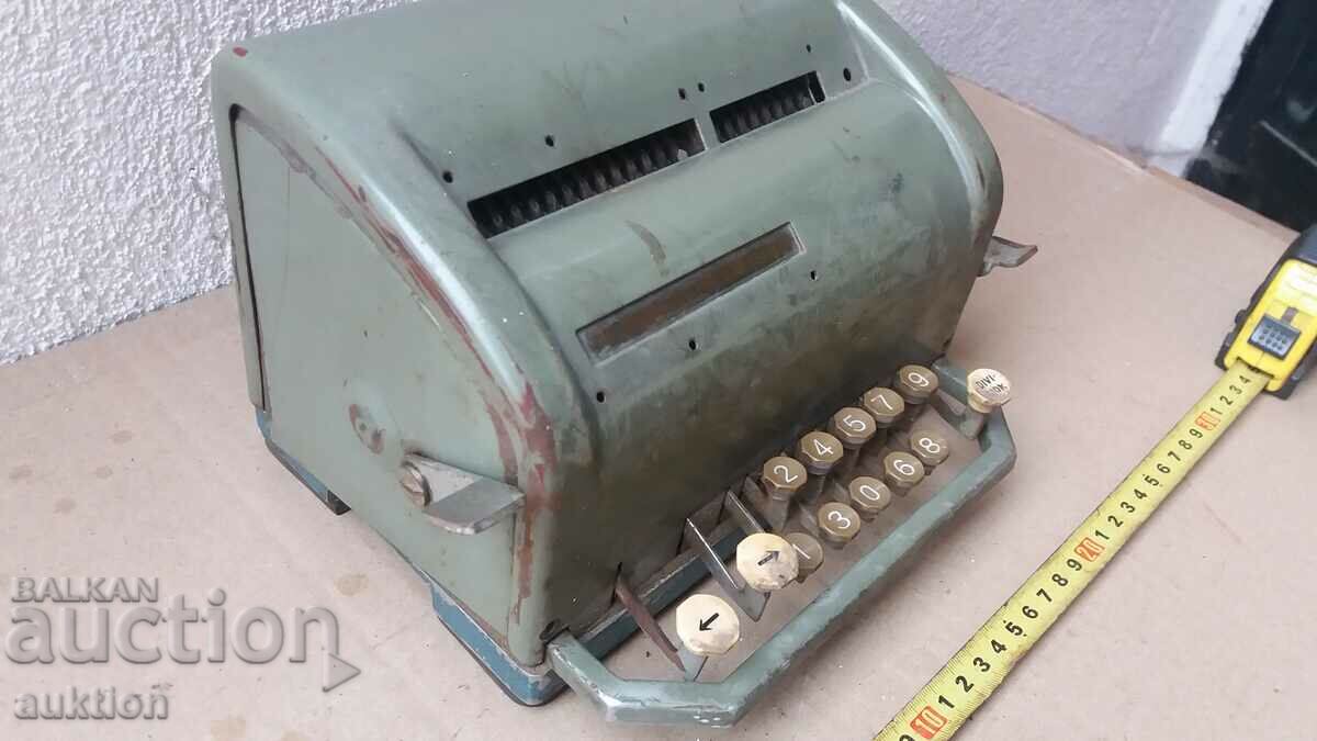 Auction OLD CALCULATOR FROM THE 30'S OF THE LAST CENTURY TREE Auction OLD CALCULATOR FROM THE 30'S OF THE LAST CENTURY TREE