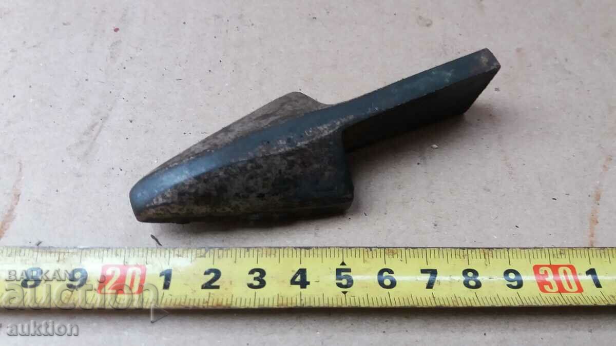 BRUSHED BRONZE TIP, ARROW with price 3.99 BGN | € 2.04 BRUSHED BRONZE TIP, ARROW with price 3.99 BGN | € 2.04