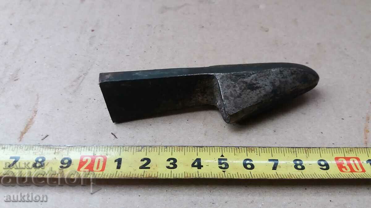 Auction BRUSHED BRONZE TIP, ARROW Auction BRUSHED BRONZE TIP, ARROW