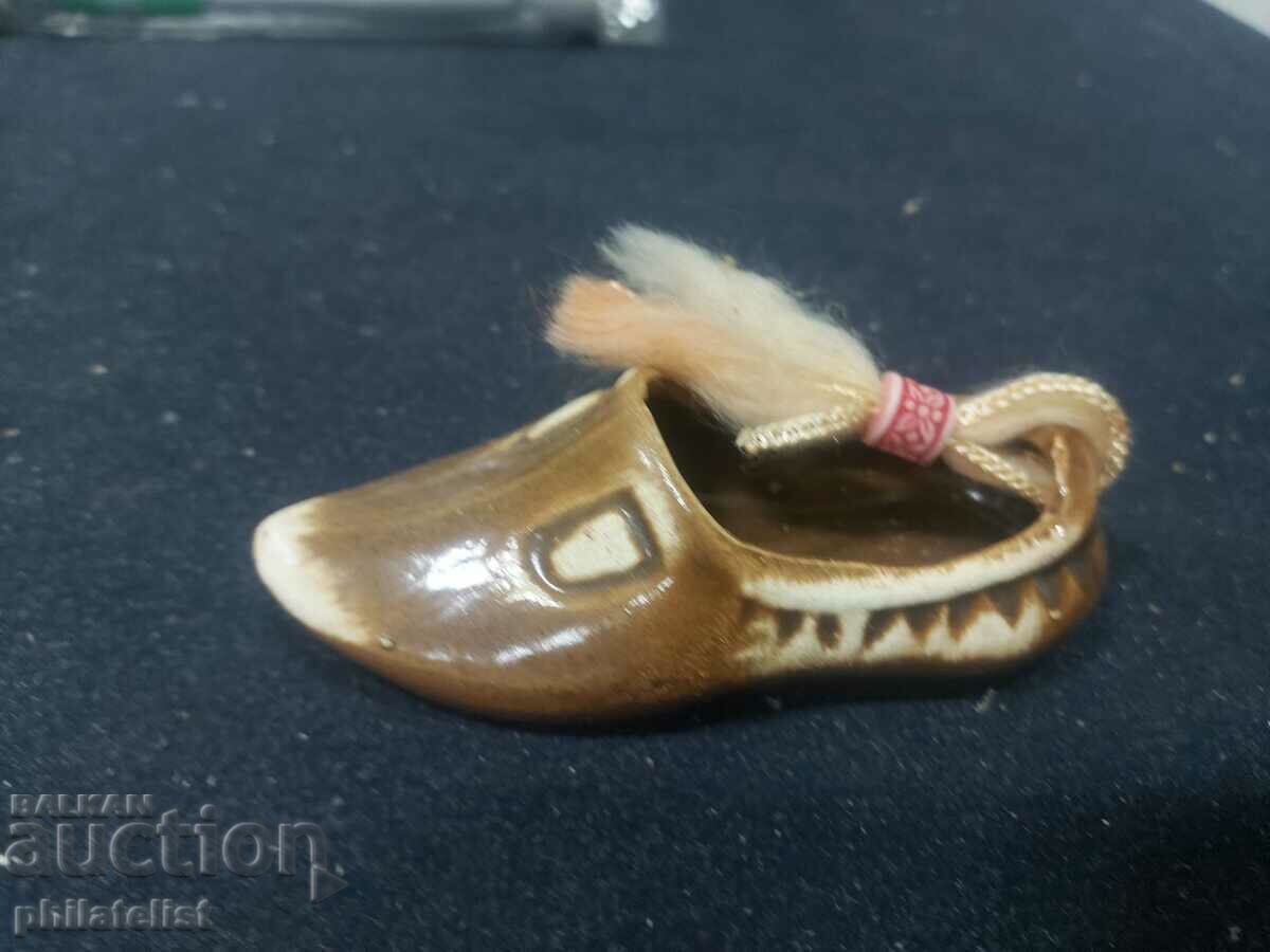 αναμνηστική παντόφλα με τιμή 4.00 BGN | € 2.05 αναμνηστική παντόφλα με τιμή 4.00 BGN | € 2.05