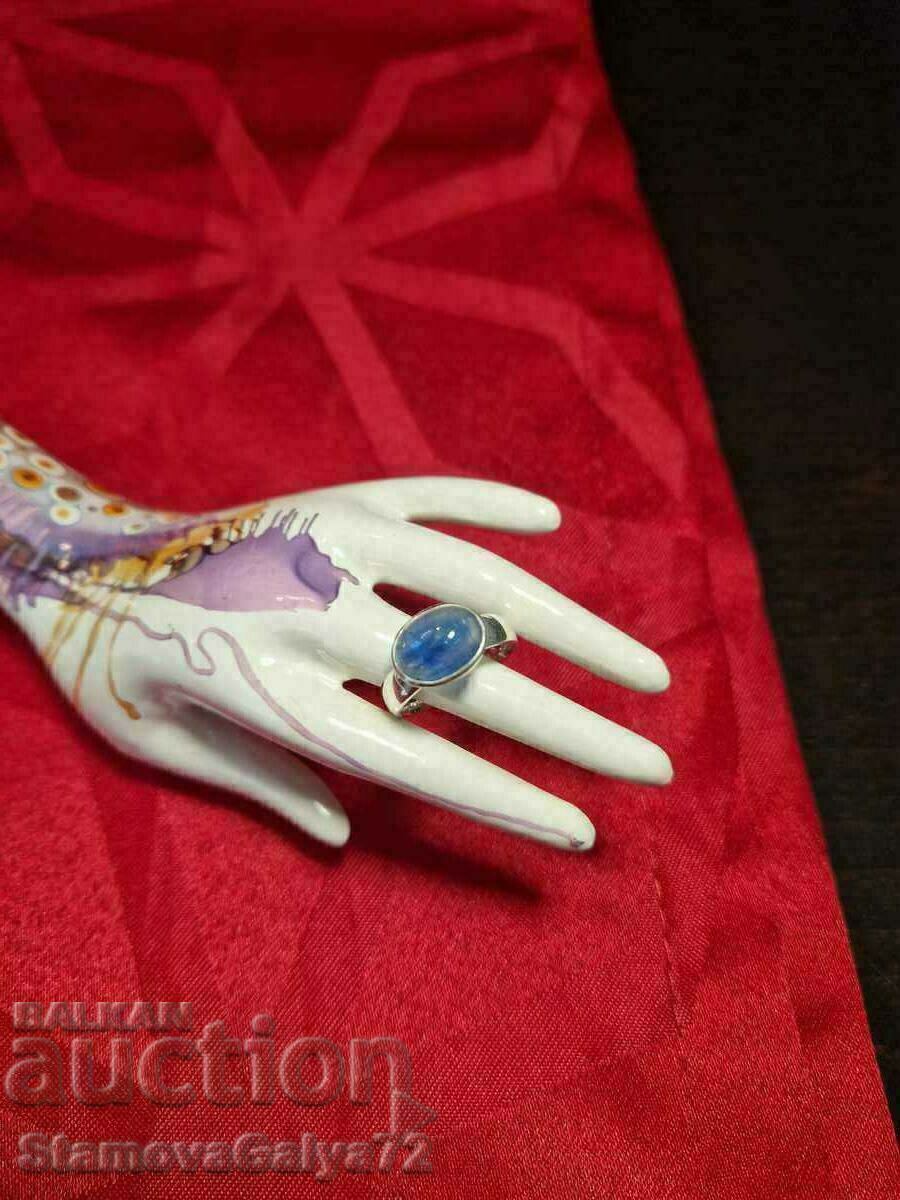 Delivery of Sophisticated and beautiful silver ring Delivery of Sophisticated and beautiful silver ring