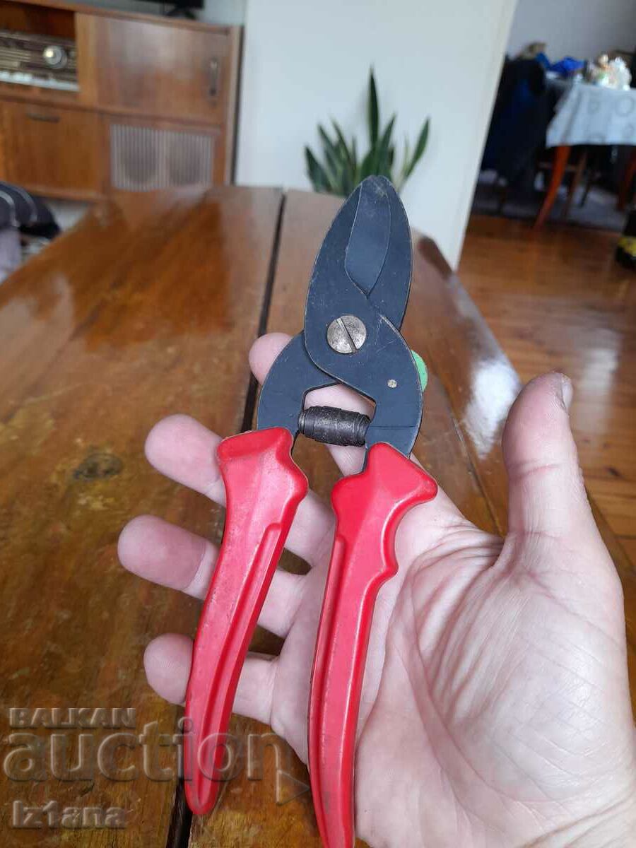 Auction Stara Lozarska, ovoshtarska Nozhitsa, Nozhitsi Auction Stara Lozarska, ovoshtarska Nozhitsa, Nozhitsi