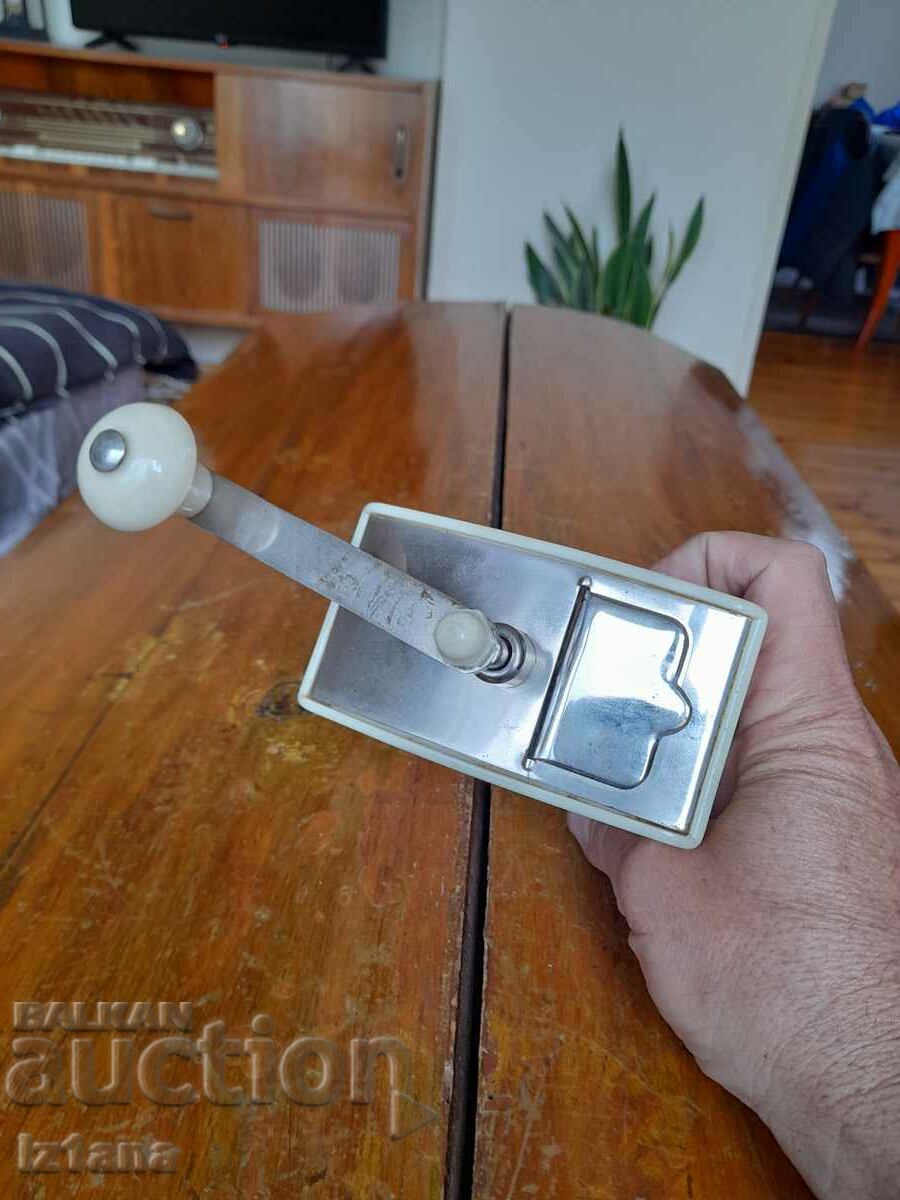 Доставка на Стара мелничка,мелница за подправки Доставка на Стара мелничка,мелница за подправки