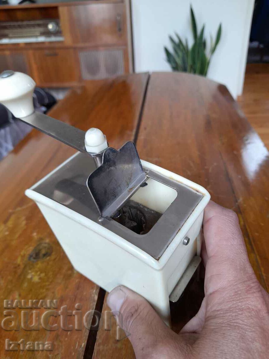 Стара мелничка,мелница за подправки - 5 Стара мелничка,мелница за подправки - 5